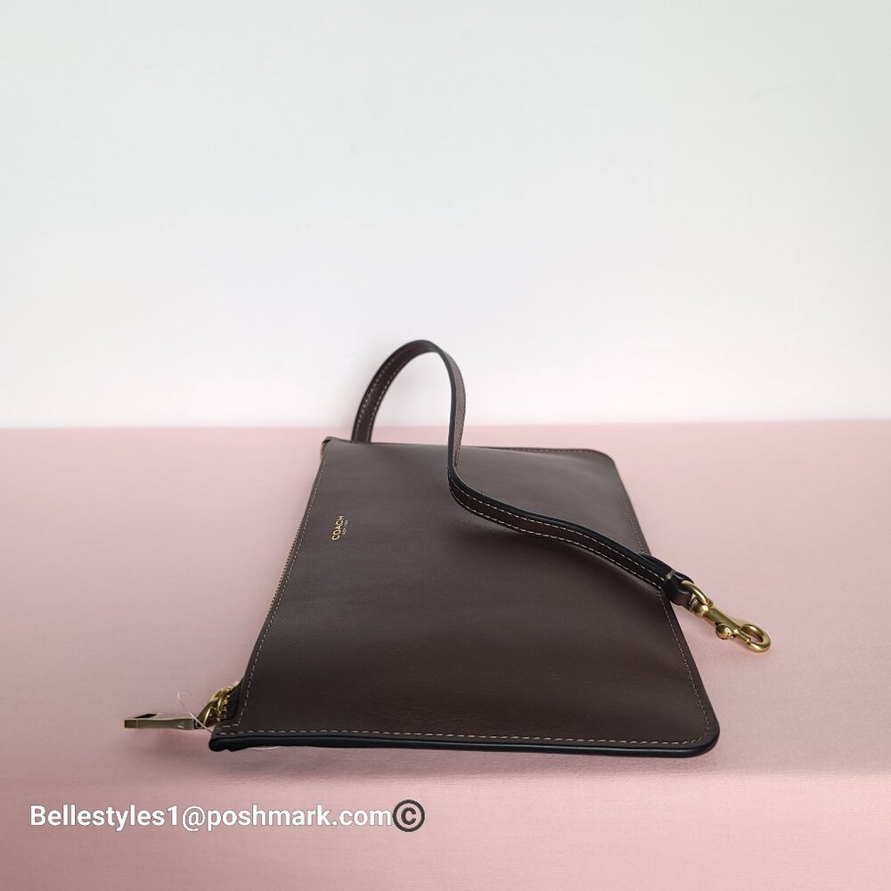 COACH Natural Grain Leather Top-Zip Pouch with Dog-clip Leash- Maple color⭐ - Picture 11 of 16